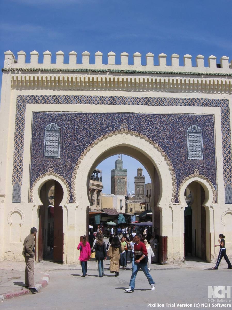 Bab Boujloud nice and beatiful gate in Morocco